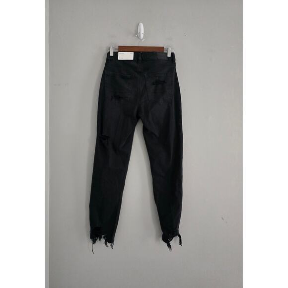 American Eagke Black Strigid High Rise Jeans Size 2/26 NWT - Picture 4 of 5